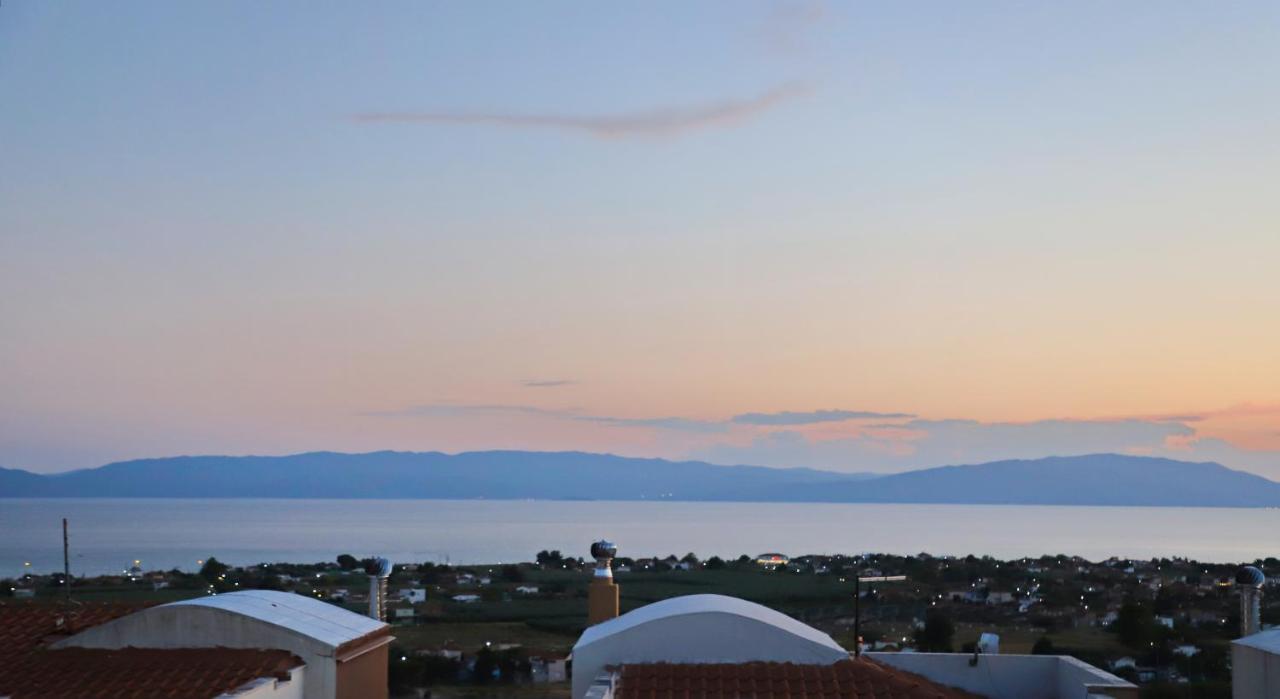 Heaven Horizon Villa Karianí المظهر الخارجي الصورة