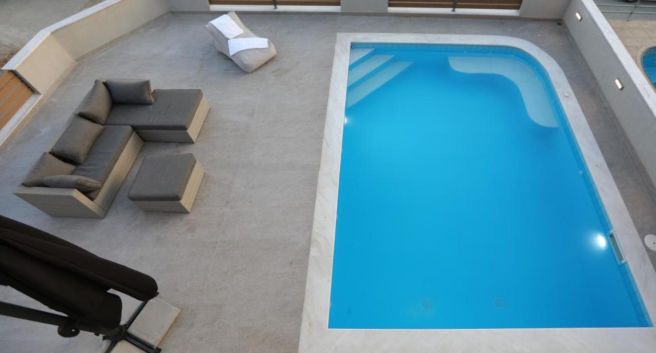 Heaven Horizon Villa Karianí المظهر الخارجي الصورة